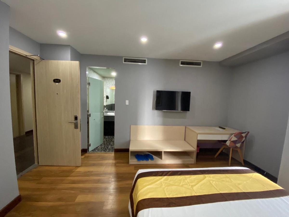 The Arrivals - Cozy Hotel - Pool & Skybar - Sgcenter Ho-Chi-Minh-Stadt Exterior foto